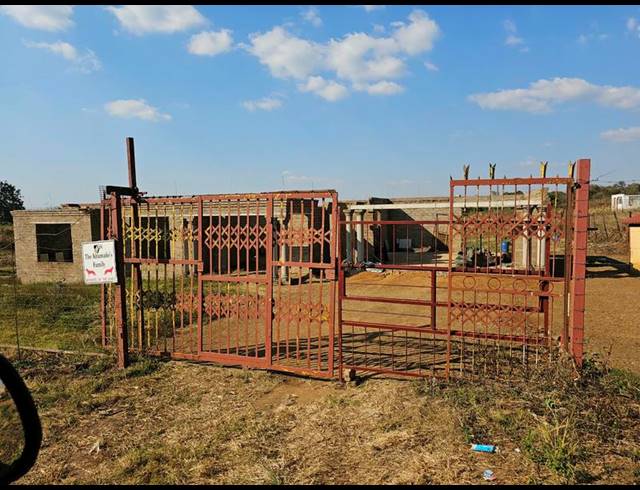 4 BEDROOM HOUSE FOR SALE IN VLEIFONTEIN